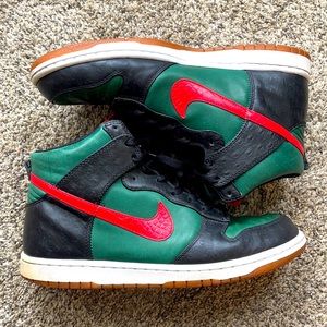 Nike Gucci Dunk High Supreme LE East – Clark Kent